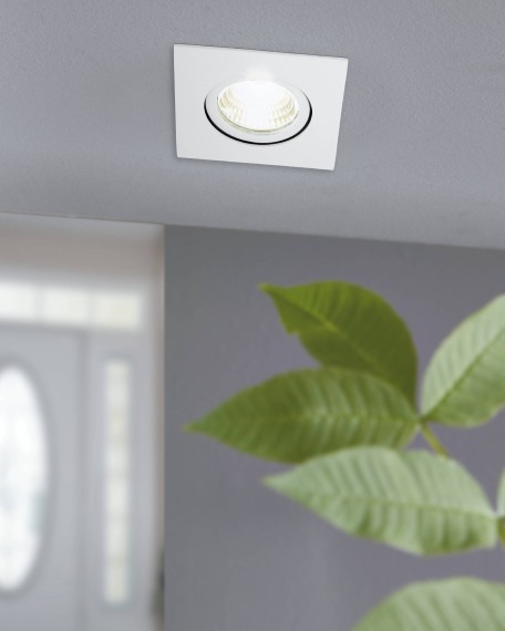 98306 Светодиодный встраиваемый светильник SALICETO димм. с рег-кой, 6W(LED), 88х88, 450lm, 4000K, алю