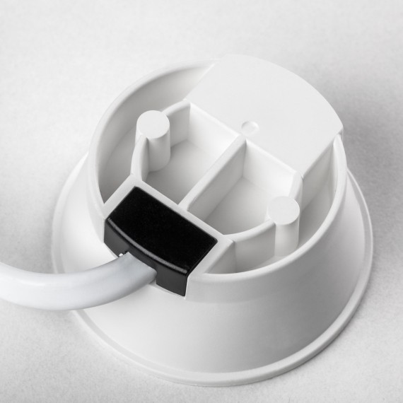 941272 Светодиодный модуль 5Вт 3000К 400лм RA82 38° IP20 220В, пульсация менее 5% (замена ламп MR16 цоколей GU10 и GU5.3) Lightstar