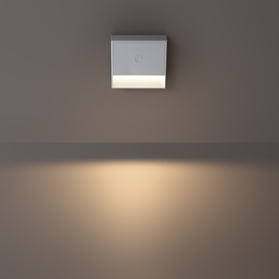 359709 Светильник c датчиком движения и аккумулятором, заряжаемый от usb, быстросъемный (на магнитах) для лестниц Novotech LED 0.4W 3000К 1000mAh Li-ion, 5V VESPERA