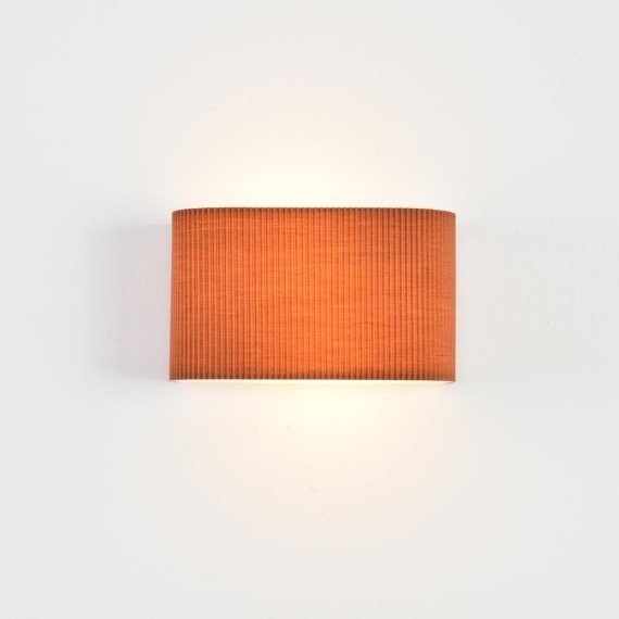 8329/2W Настенный светильник шириной 20см с текстильным плафоном кирпичного цвета под лампы E14 2*40W 220V Lumion GOFERA