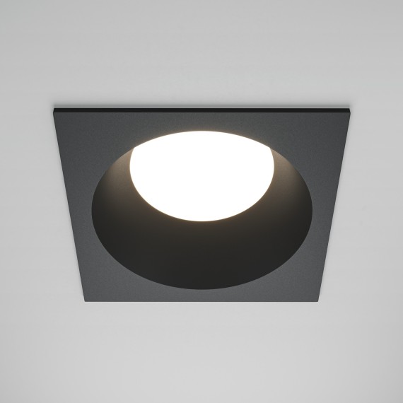 DL126-GX53-SQ-B Квадратный черный встраиваемый влагозащищенный светильник под сменную лампу GX53 IP44 Maytoni Share