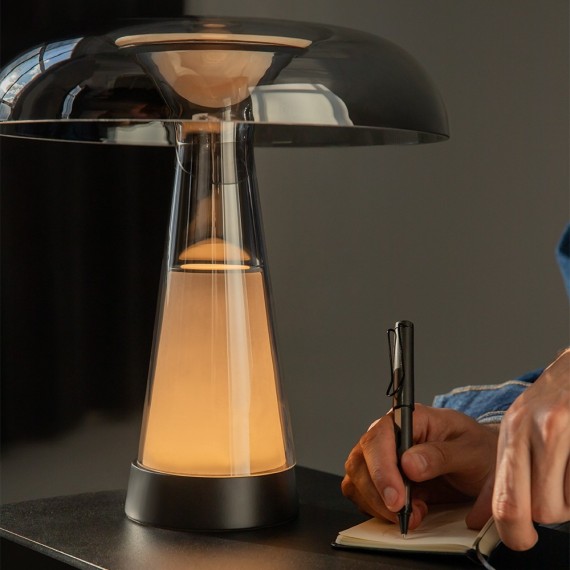 MOD484TL-L8BK Полностью стеклянная настольная лампа с перекл. цветовой температуры 2700, 3000, 4000К, 8Вт, CRI80, 180°, 203Лм Maytoni Artefact