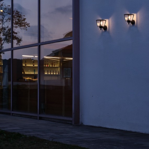 Уличный настенный светильник Novotech IP54 E27 18W PARK 370943