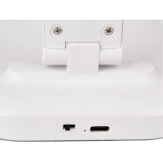 Офисная настольная лампа Arte Lamp CAMBRIDGE A5124LT-1WH