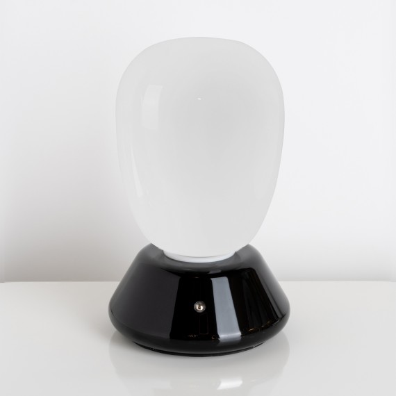 Настольная лампа диммируемая 10W 3000K матовый/черный Uovo III Lightstar 807917