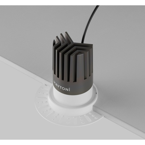 Встраиваемый в ГКЛ безрамочный светодиодный белый светильник 15Вт 1660лм 3000К 50° Maytoni Dip Hight DL121-15W-3K-TRS-W