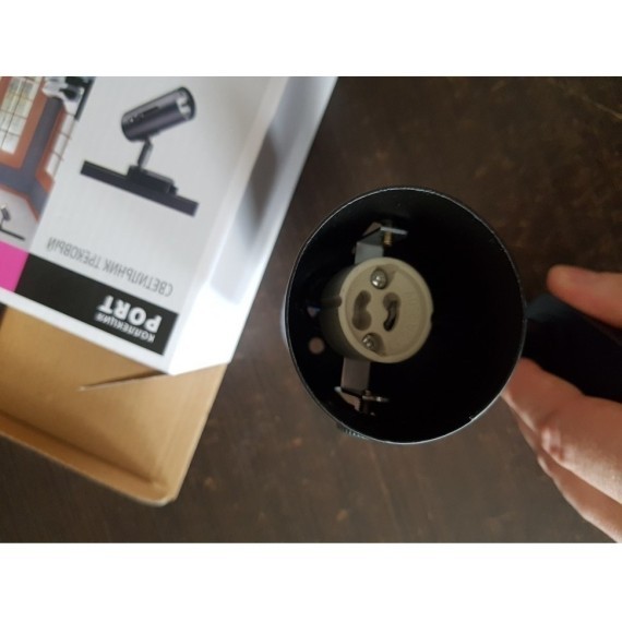 Трехжильный однофазный трековый светильник Novotech PIPE 370412