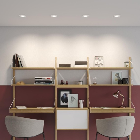 371001 Квадратный белый встраиваемый спот с антибликовым фильтром под лампу GU10 Novotech MORUS WIR